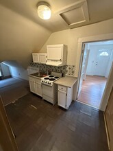 353 Park St in Bristol, CT - Building Photo - Building Photo