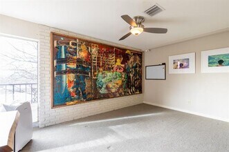 2195 Poplar Ave in Memphis, TN - Building Photo - Building Photo