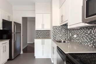 The St Georges in Montréal, QC - Building Photo - Building Photo