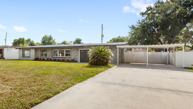 4604 S Shore Rd in Orlando, FL - Foto de edificio - Building Photo