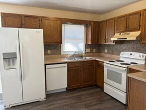 3816 Hagge St in Hope Mills, NC - Building Photo - Building Photo