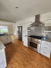 11 Sheridan Rd in Charleston, SC - Building Photo - Building Photo