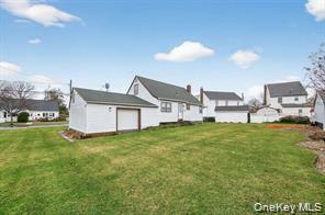 400 Foch Blvd in Mineola, NY - Building Photo - Building Photo