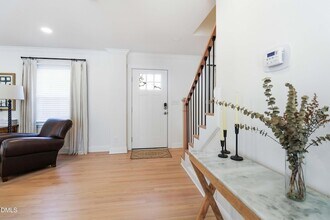 322 E Millbrook Rd in Raleigh, NC - Building Photo - Building Photo