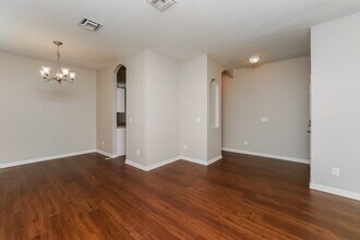 13035 Haverhill Dr in Spring Hill, FL - Building Photo - Building Photo