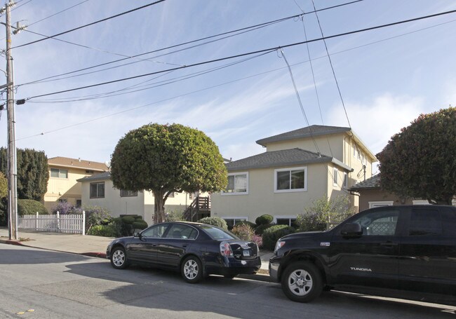 224-236 Hawthorne St in Monterey, CA - Building Photo - Building Photo