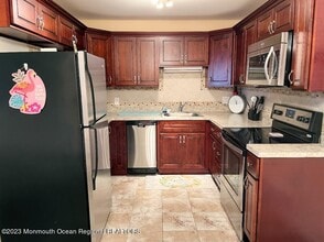 1187 Ocean Ave in Sea Bright, NJ - Building Photo - Building Photo