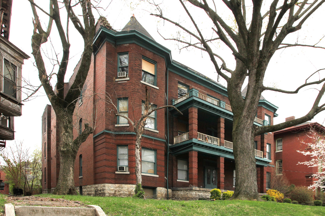 1441 S 4th St in Louisville, KY - Foto de edificio
