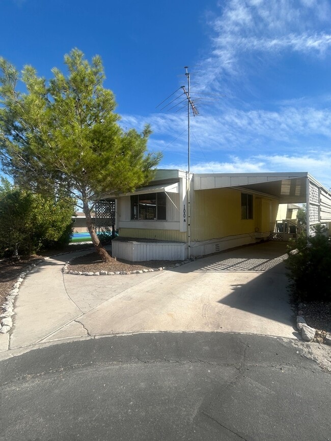 property at 3601 E Wyoming Ave