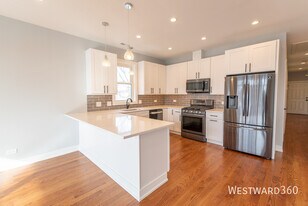 3461 N Oconto Ave in Chicago, IL - Building Photo