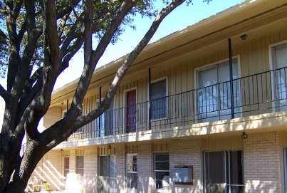 1420-1426 N Elm in Denton, TX - Building Photo - Building Photo