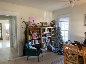 713 W Dodds St in Bloomington, IN - Building Photo - Building Photo