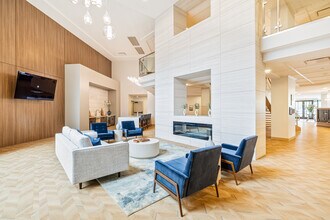 The James at Springline in North Chesterfield, VA - Foto de edificio - Building Photo