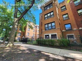 6651 N Newgard Ave in Chicago, IL - Building Photo