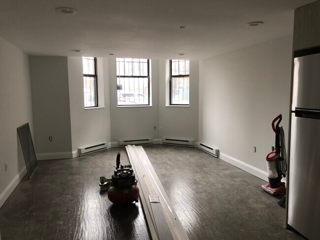 104 Queensberry St in Boston, MA - Building Photo - Building Photo