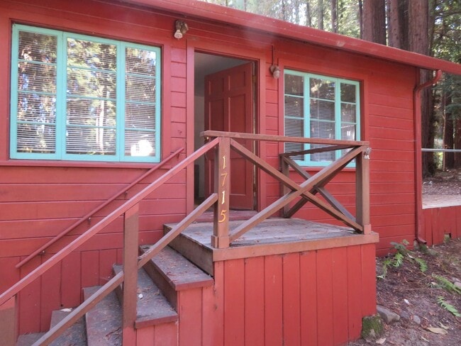1715 Upper Scenic Dr in Felton, CA - Building Photo - Building Photo