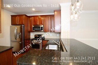 11800 Old Georgetown Rd in Rockville, MD - Building Photo - Building Photo