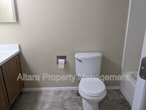 407 S Memphis Way in Aurora, CO - Building Photo - Building Photo