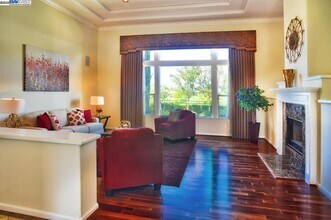 5253 Vicenza Way in San Jose, CA - Building Photo - Building Photo