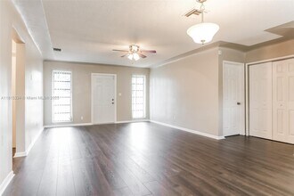 1565 NW 6th Ave in Pompano Beach, FL - Building Photo - Building Photo
