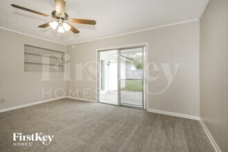 2410 Oakdale Dr N in Orange Park, FL - Building Photo - Building Photo