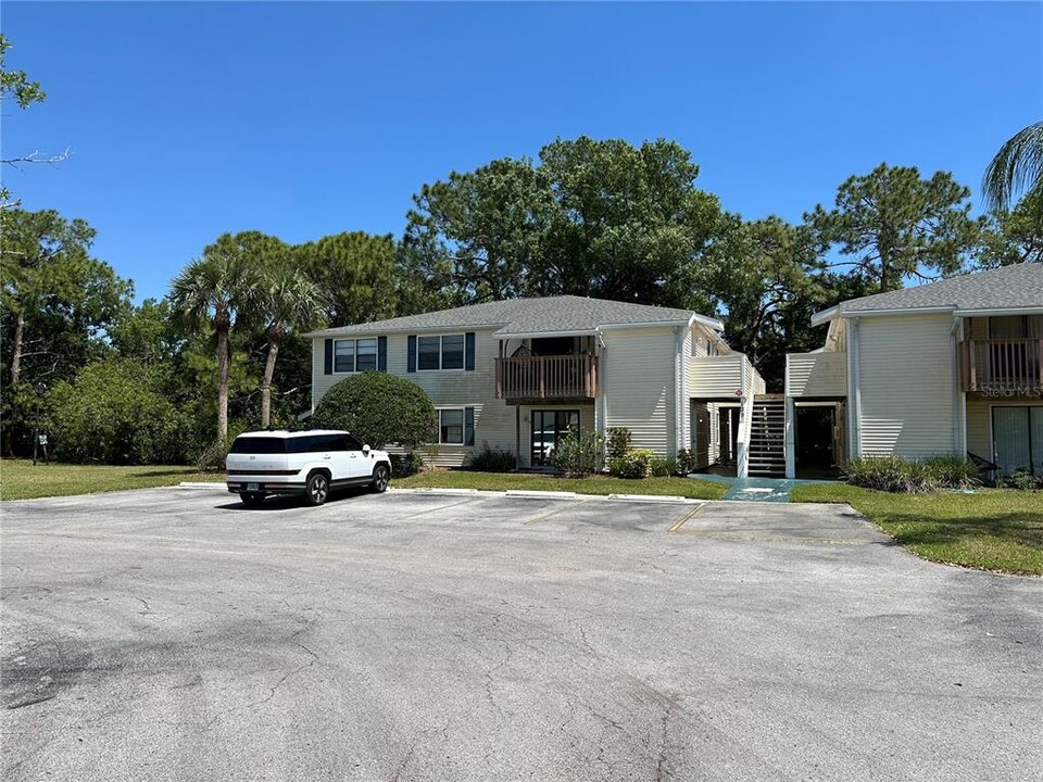 139 Hunter Lake Dr in Oldsmar, FL - Building Photo