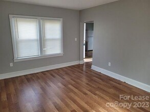 216 Harrill St-Unit -A in Statesville, NC - Building Photo - Building Photo