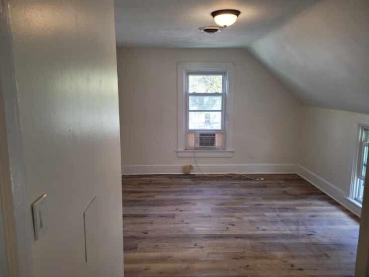 412 Virginia Ave in La Porte, IN - Building Photo