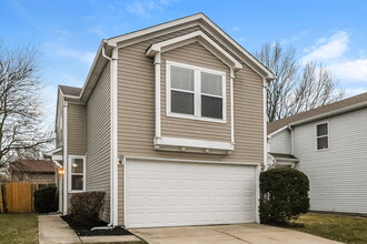 289 Kimbrough Dr in Greenwood, IN - Building Photo - Building Photo