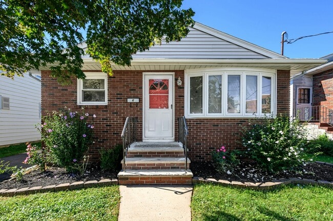 6 Madison St in Somerville, NJ - Building Photo - Building Photo