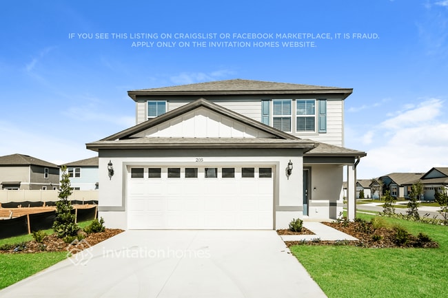 property at 205 Woodsage Pl