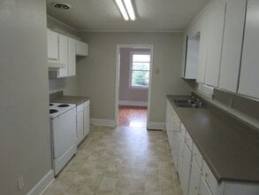 107 Emily Dr in Sumter, SC - Building Photo - Building Photo