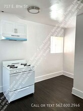 717 E 8th St in Long Beach, CA - Foto de edificio - Building Photo