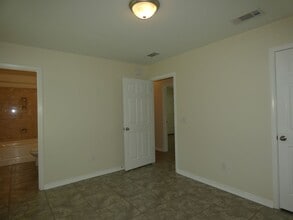 6592 Kensara Dr in Milton, FL - Building Photo - Building Photo
