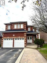 47 Wyman Crescent in Bradford West Gwillimbury, ON - Building Photo