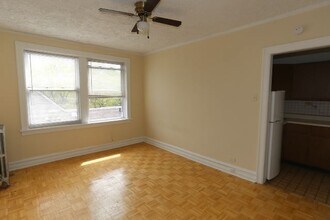 714 W Belmont Ave in Chicago, IL - Building Photo - Building Photo