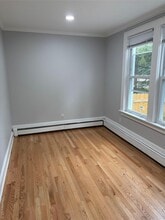 592 Scranton Ave in Lynbrook, NY - Building Photo - Building Photo