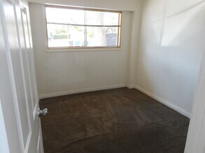 3032 Walnut Grove Ave, Unit 3034 12 in Rosemead, CA - Building Photo - Building Photo