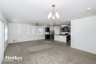 374 Sauders Rd SE in Palm Bay, FL - Building Photo - Building Photo