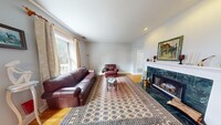 216 Summit Ave, Unit E201 in Brookline, MA - Foto de edificio - Building Photo