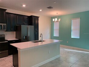 1353 Shinnecock Hills Dr in Four Corners, FL - Building Photo - Building Photo