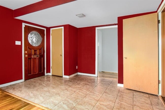 4015 Mischire Dr in Houston, TX - Building Photo - Building Photo