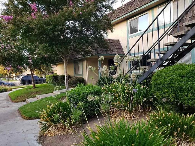 1435 Clemson Way in Riverside, CA - Building Photo - Building Photo