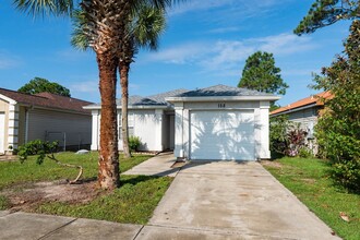 158 Clara Ave in Panama City Beach, FL - Foto de edificio - Building Photo