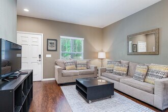 8964 Silver Pl in Kissimmee, FL - Building Photo - Building Photo
