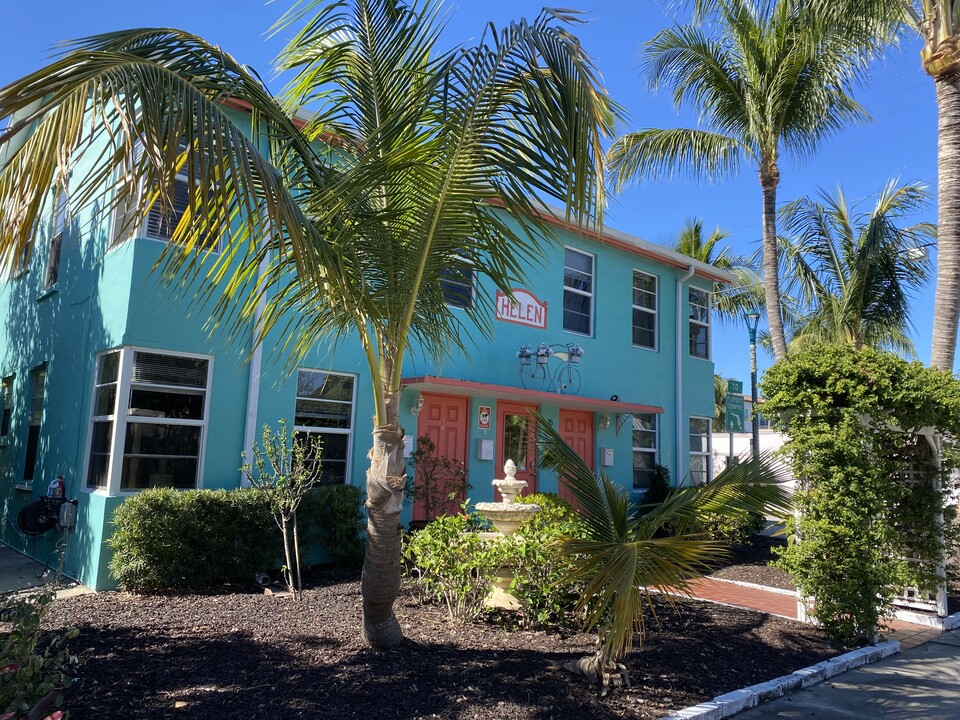 15 N Ocean Breeze in Lake Worth Beach, FL - Building Photo