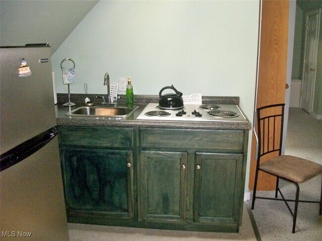 505 5th St in Marietta, OH - Building Photo - Building Photo