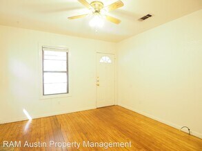 101 Franklin Blvd in Austin, TX - Building Photo - Building Photo