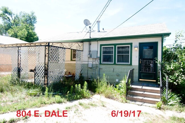 property at 804 E Dale St