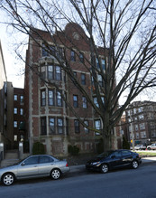 Pine Court Apartment in Philadelphia, PA - Building Photo - Building Photo